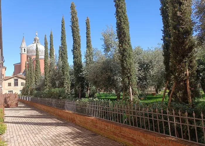 Location Maison Vacances Maison Boutique Al Redentore