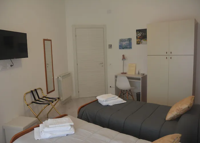  Art B&B