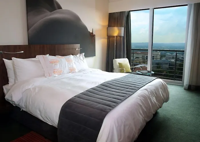 Southern Sun Rosebank,