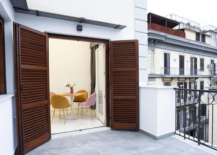 Hotiday Room Collection - Napoli Sant'Arcangelo