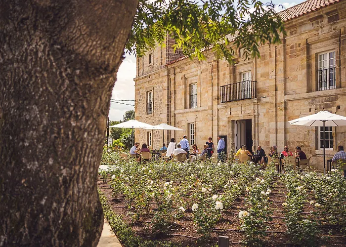 Palacio de los Acevedo - Nueva apertura