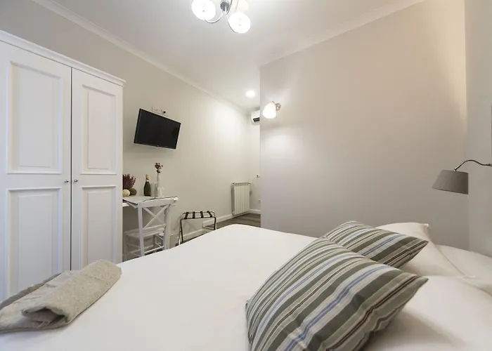 Sacconi Palace Suite