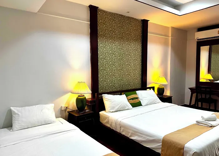 Bangkok Natural Spa Resort And Suite
