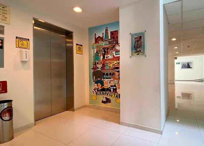 Hotel Mx Forum Buenavista Cdmx, Trademark By Wyndham