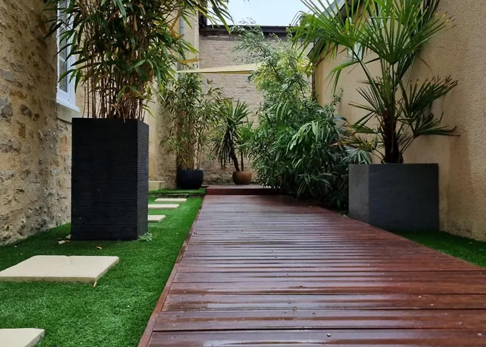 Bayeuzen 2 - Le Jardin - Nuit Romantique&Spa Privatif