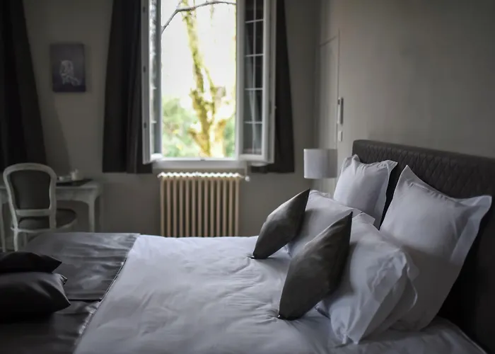  Auberge De La Treille - Chambres D'Hotes