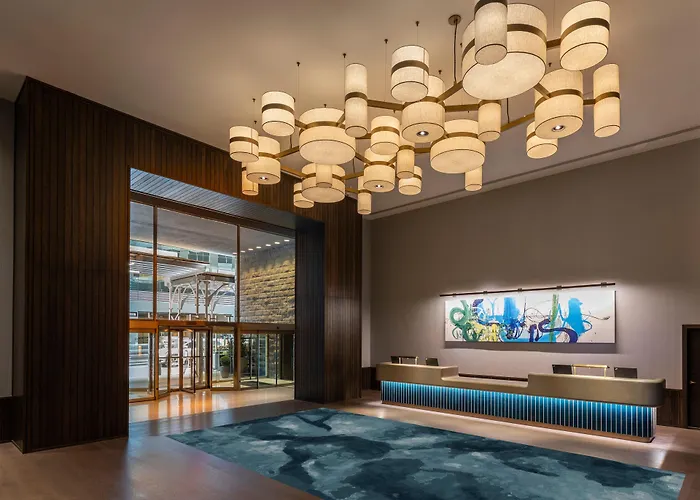 Thompson Central Park New York, By Hyatt