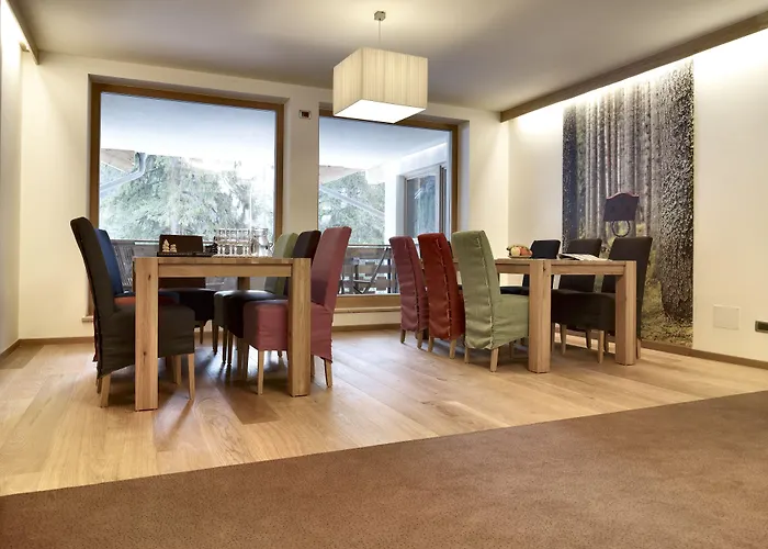 Color Home Suite Apartments