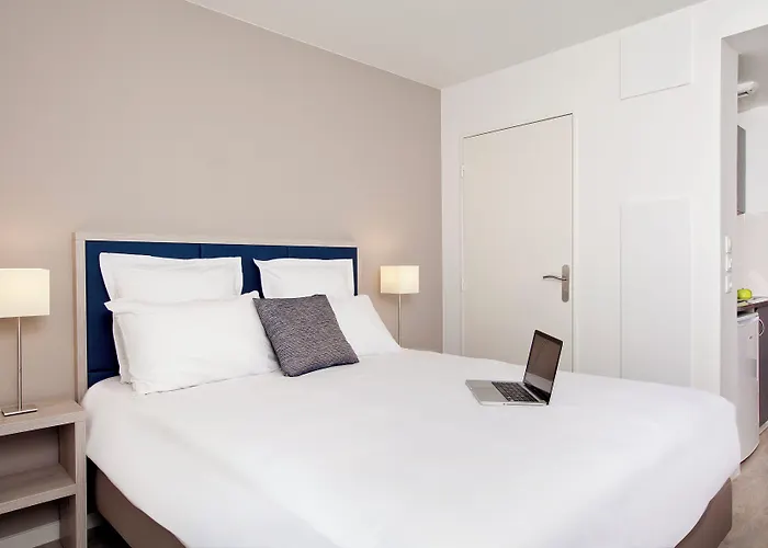 3 SterneHotel Sejours & Affaires Paris-Davout