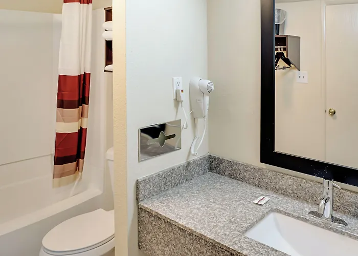 Motels Red Roof Inn Indianapolis - Castleton