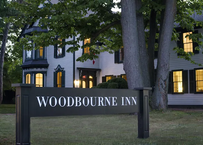 Hotels With Four Stars Woodbourne Inn