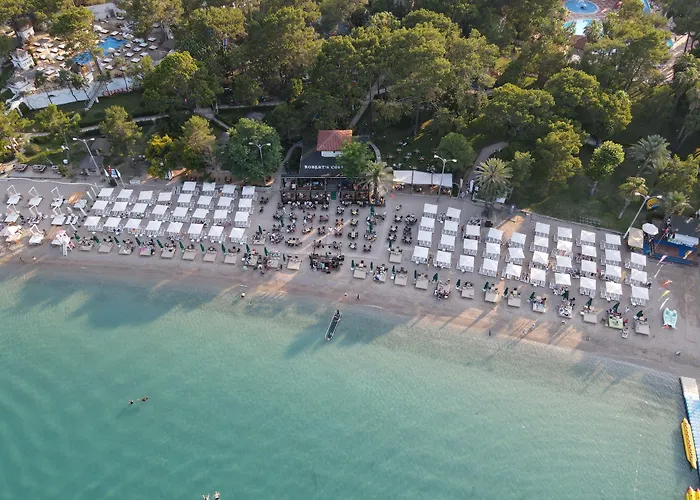 Meder Resort
