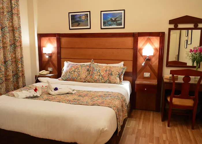 Comfort Hotel Suites