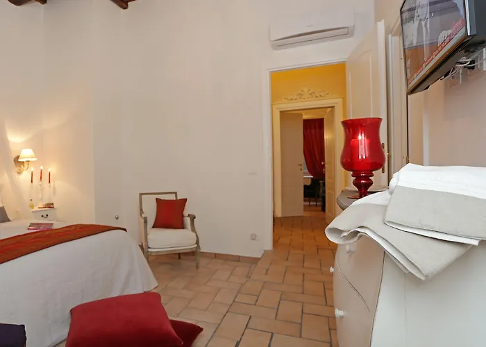  Madonna De' Monti Suites - Daplace Collection