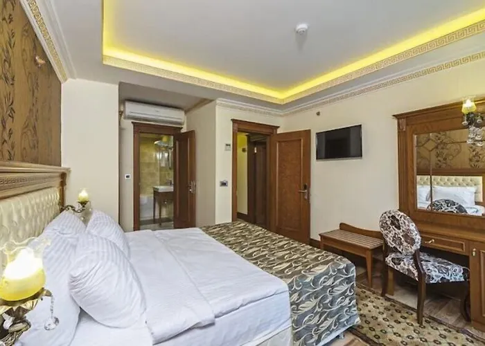 Lausos Palace Sisli
