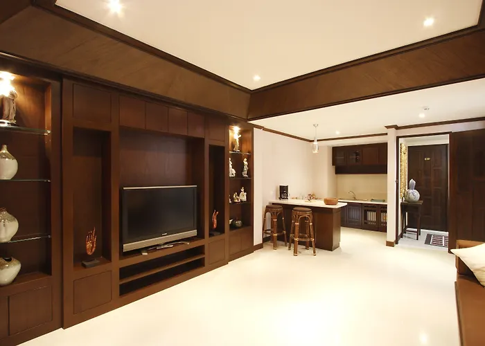 3 SterneHotel Rayaburi , Patong