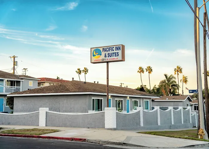 Pacific Inn And Suites