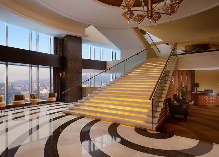 Ritz-Carlton,
