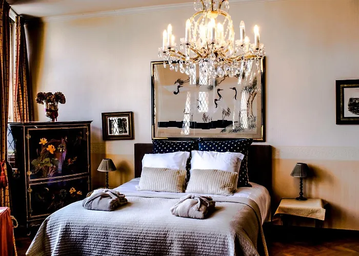 Guest House Huyze Die Maene