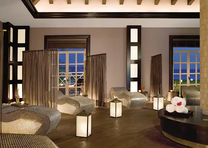 Secrets St. James (Adults Only)
