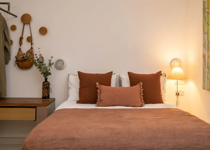 The Luxury Inn