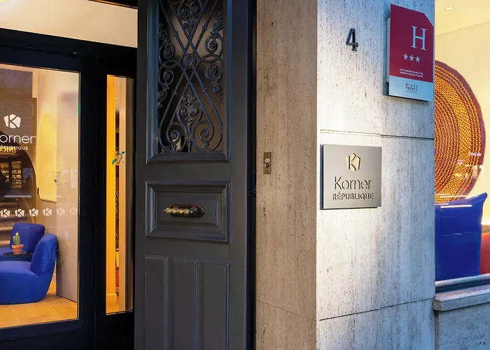 Hôtel de l'Exposition - République
