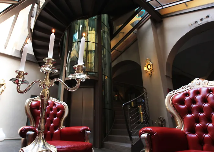 Hotels with a view Borghese Palace Art