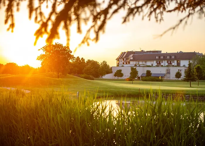  Greenfield Golf & Spa