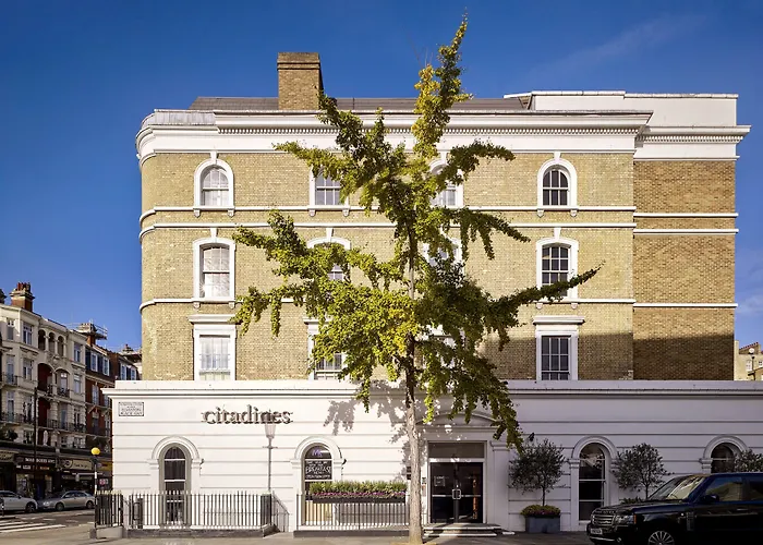 In Luxury hotels Citadines South Kensington London