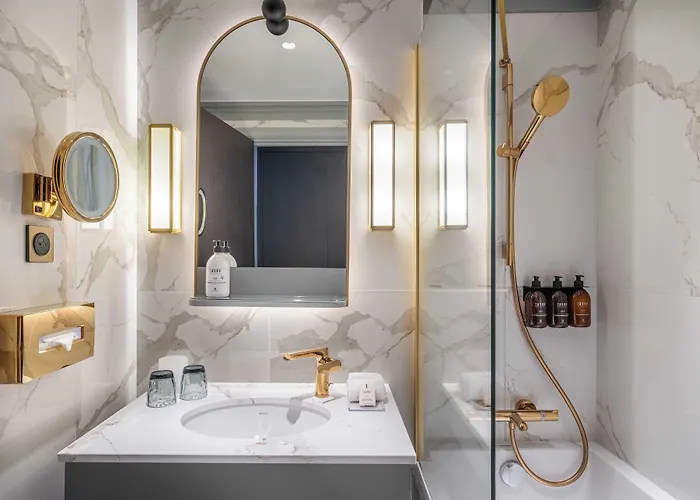 Hôtel Le Marquis by Inwood Hotels