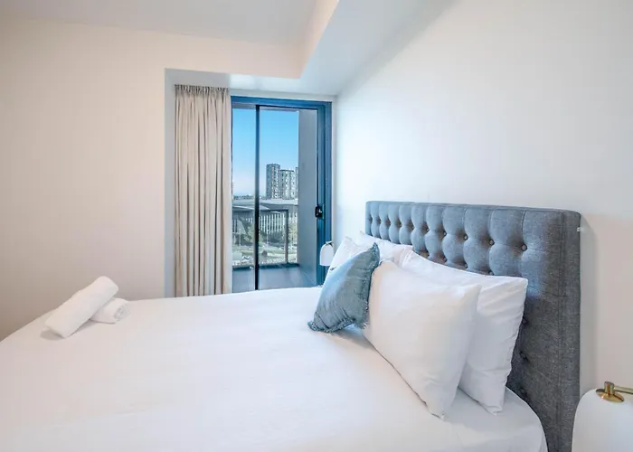 Melbourne Holiday Apartments Flinders Wharf