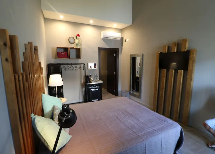 Lost&Found - Guesthouse&Suites