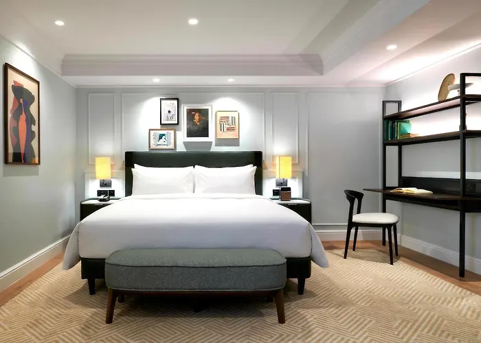 Hotels with a view Radisson Blu , London Bloomsbury