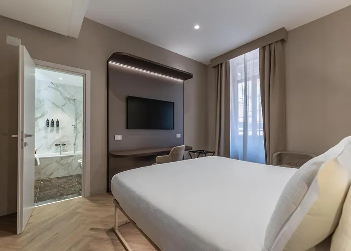 Сity center hotels Raffaello - Sure Collection By Best Western