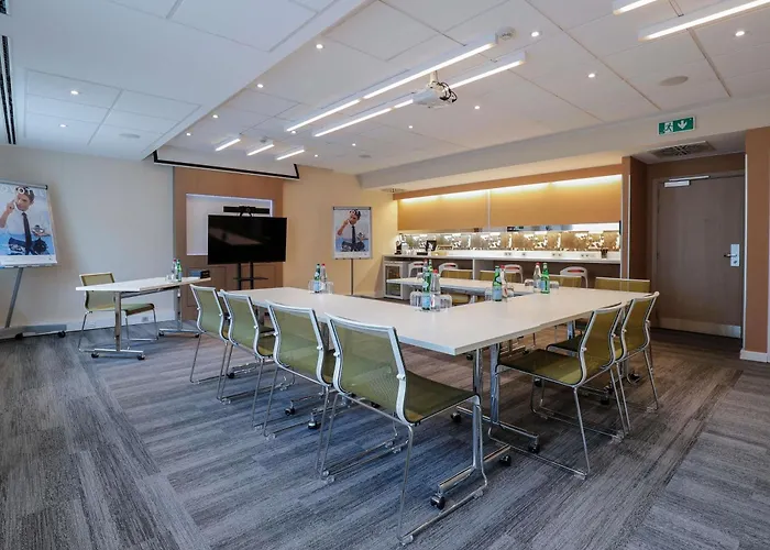 Hotels With Four Stars Novotel Luxembourg Centre