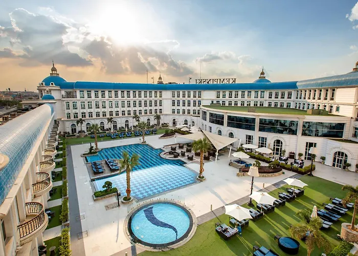 Royal Maxim Palace Kempinski