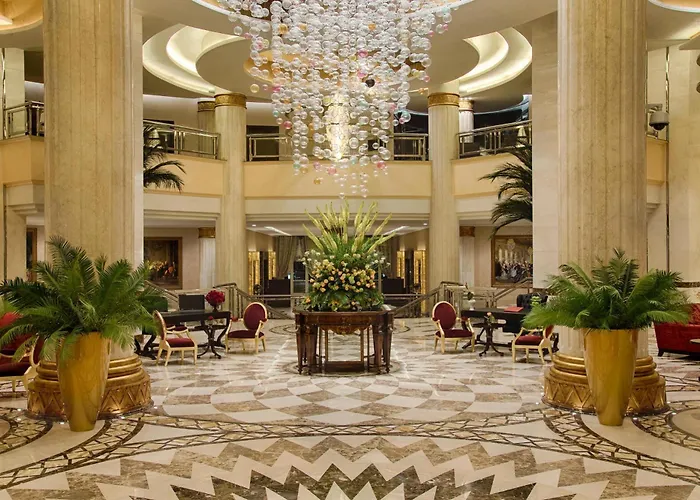 Kempinski Palace