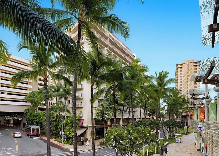 Club Wyndham At Waikiki Beach Walk