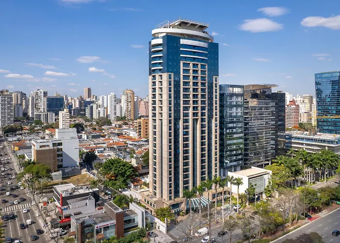 Blue Tree Premium Faria Lima