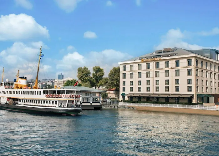 Shangri-La Bosphorus,