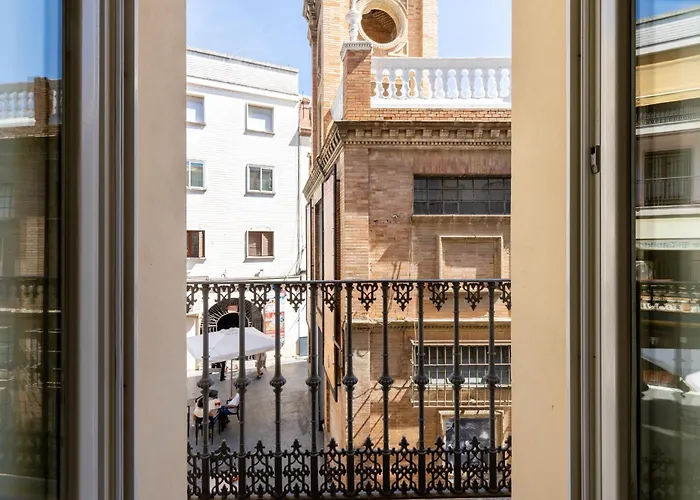 Street Cathedral Sevilla