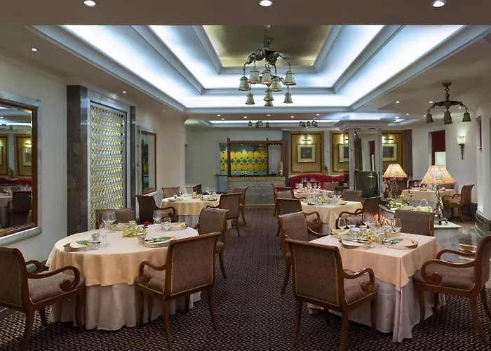 Sheraton New Delhi Hotel