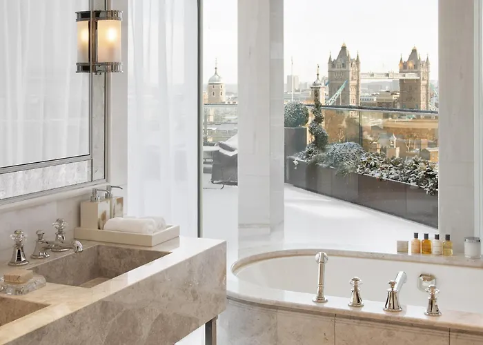 Four Seasons London At Tower Bridge