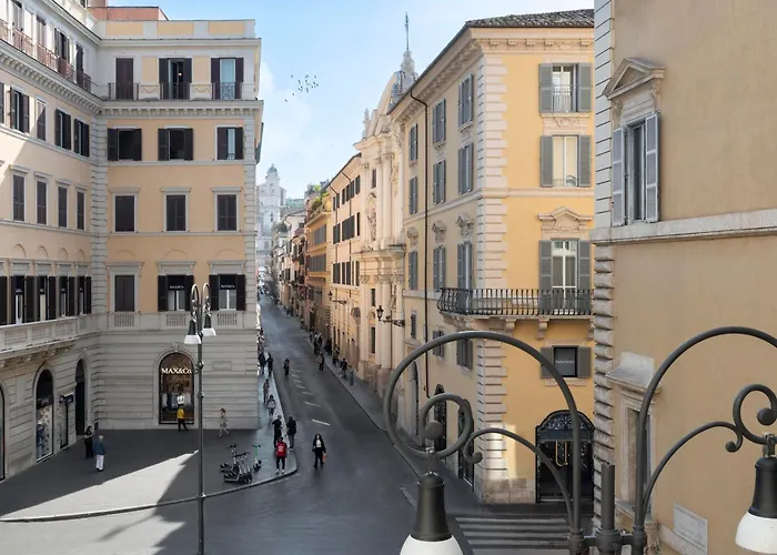 Palazzo Goldoni Condotti Collection