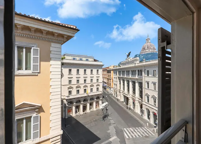 Palazzo Goldoni Condotti Collection