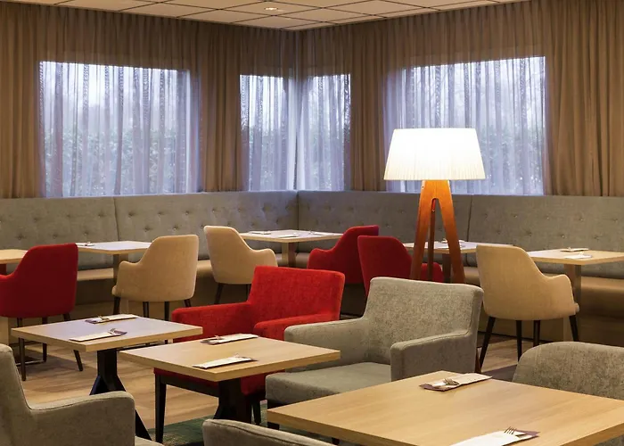 Mercure West