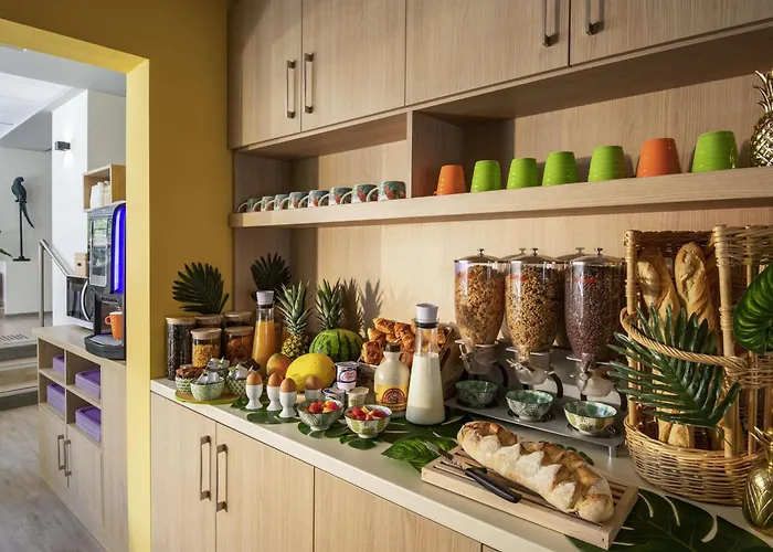 Ibis Styles Beaulieu Sur