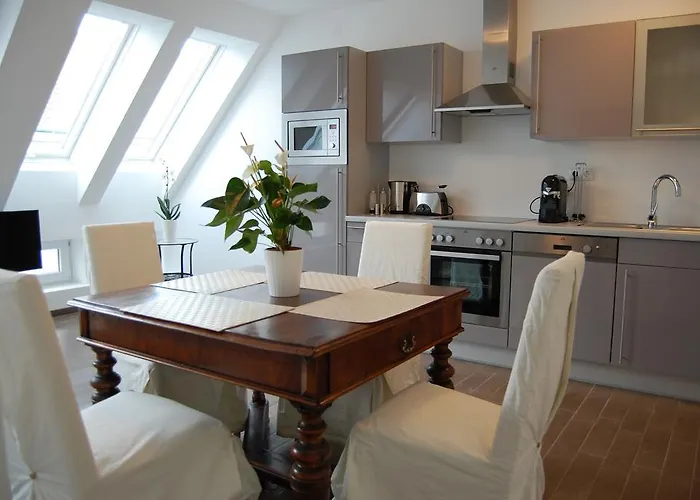 Ferienvermietung: Alga Apartments am Westbahnhof