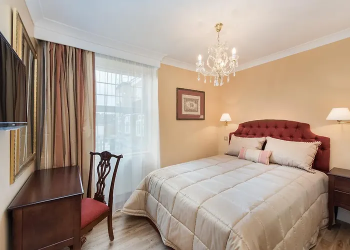 Pension Guide London Residence