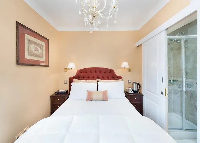 Pension Guide London Residence